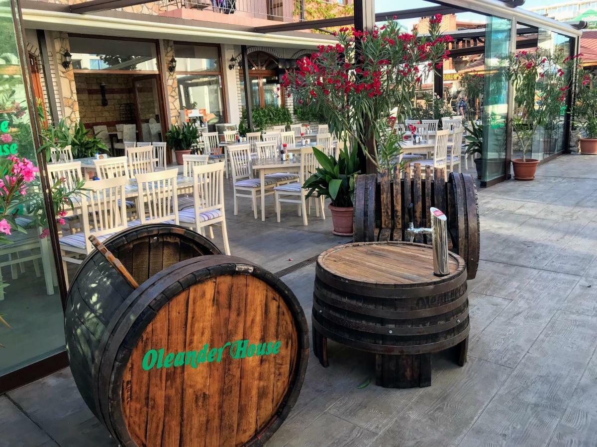 Oleander House And Tennis Club Sunny Beach Esterno foto